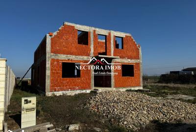 Casă cu 4 camere cu Teren 710 Mp în Nojorid - 3