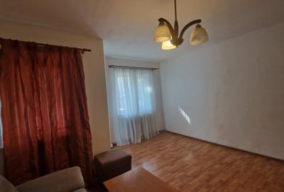 Apartament 3 camere, decomandat, 75mp, George Enescu, zona liceului de chimie