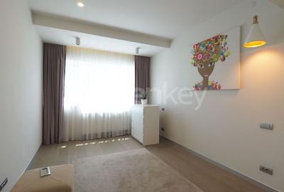 Apartament superb cu gradina | 2 garaje - 15