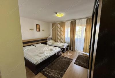 Pensiune in functiune, 12 camere plus un apartament, zona CETATII - 1