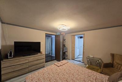 Casă cu 6 camere cu Teren 590 Mp în Lacu Dulce - 17