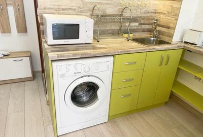 Garsonieră decomandată în Central - 2