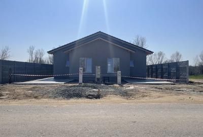 Casă cu 3 camere în Central - 2