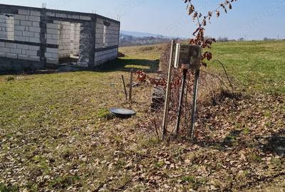 Casă cu 3 camere cu Teren 12 Mp în Coaș - 1