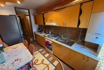 Apartament cu 2 camere decomandat în Central - 3