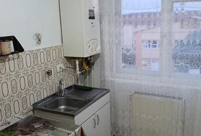 Apartament cu 2 camere semidecomandat în Fălticeni - 2