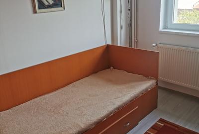 Apartament cu 3 camere decomandat, mobilat în Tineretului - 7