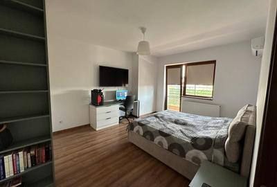 Penthouse cu 4 camere decomandat în Plevnei - 9