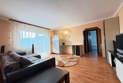 Apartament 3 camere de vanzare - Gura Humorului, zona centrala - 2