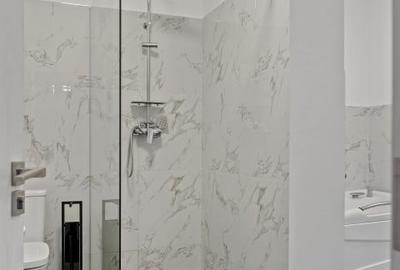 Casa vila 9 camere teren 700 mp comision 0% - 12