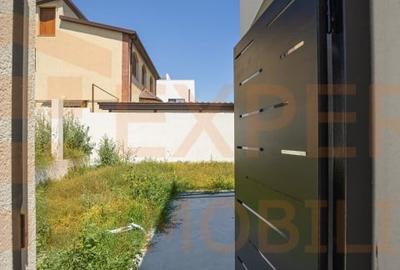 Vila situata in Palazu Mare zona Elvila - 2