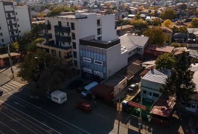 Cladire noua birouri cu spatiu de expunere, P+2, 560 mp util, Sos. Chitilei S1 - 1