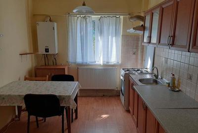 Apartament cu 4 camere, 88 mp, Central - 1