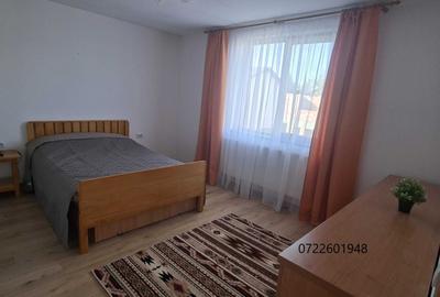 Casă cu 3 camere cu Teren 360 Mp în Central - 1