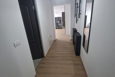 Apartament cu 2 camere semidecomandat în Micălaca