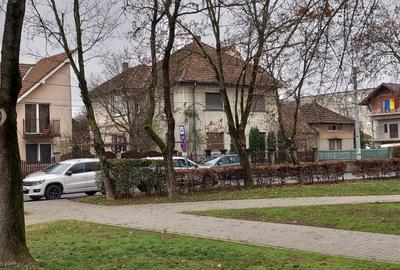 Apartament 3 camere la casă - parter sau etaj 1. - 1