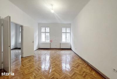 Apartament cu 3 camere, mobilat în Centrul Istoric - 16