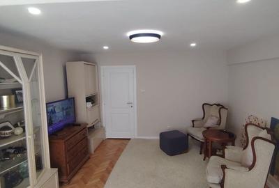 Apartament cu 4 camere decomandat în Central - 6