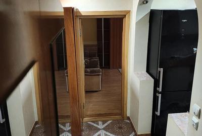 Apartament cu 2 camere decomandat în Central - 1