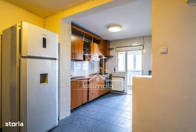 Apartament cu 3 camere semidecomandat în Berceni - 8