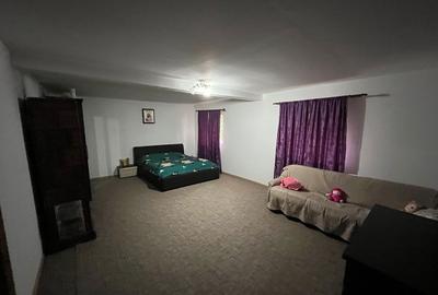 Casă cu 4 camere în Central - 6