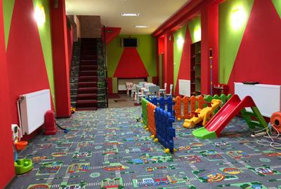 Spațiu comercial, de 100 mp, în Ultracentral - 5