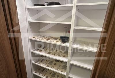 Apartament cu 2 camere decomandat în Cornișa - 11