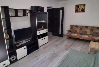 Apartament cu 2 camere decomandat în Rahova