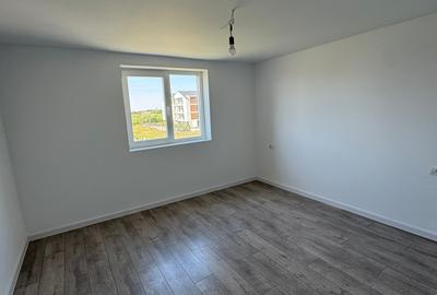 Apartament cu 3 camere semidecomandat în Torontalului - 3