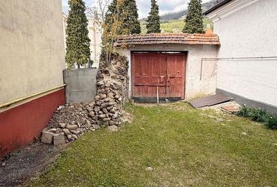 Casă cu 3 camere cu Canalizare în Ultracentral - 2