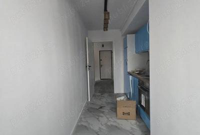 Apartament cu 3 camere decomandat în Seaca - 11