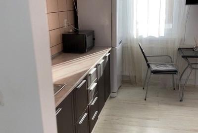 Garsonieră decomandată în Take Ionescu