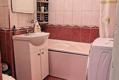 Apartament cu 2 camere decomandat în Valea Aurie - 1
