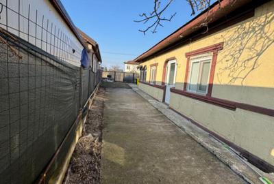 Domne?ti, central, casa pe parter, 167 mp construi?i, 1100 Domne?ti, central, casa pe parter, 167 mp construi?i, 1100 - 11