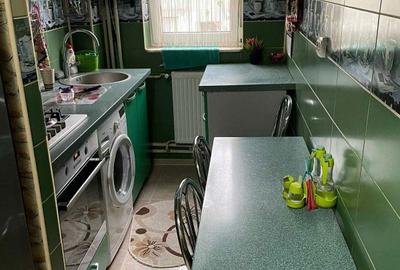 Apartament cu 3 camere decomandat în Trivale - 5