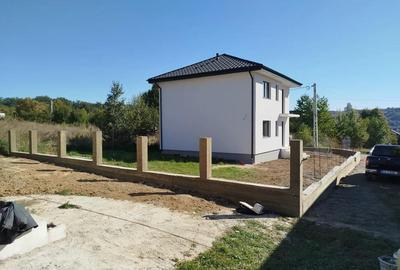 Vand casa in Burdujeni, Str. Anton Holban,zona Aleea Dumbravii - 2