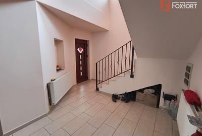 Casă individuală cu 5 camere cu Canalizare în Chișoda - 9