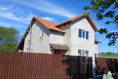 Casa moderna cu design ideal pentru locuinta sau casa de vacanta Agigea Constant