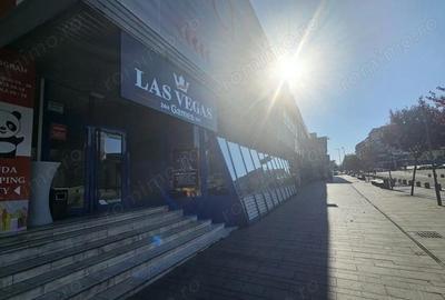 Spațiu comercial, de 289 mp, în Central - 1