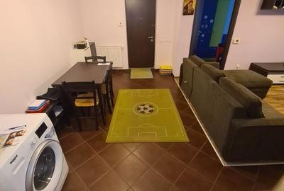 Apartament cu 3 camere decomandat în Runcu - 5