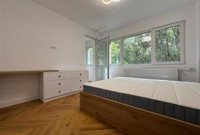 Apartament cu 3 camere semidecomandat, mobilat în Titan - 11