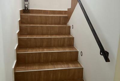 Casă cu 4 camere în Florești