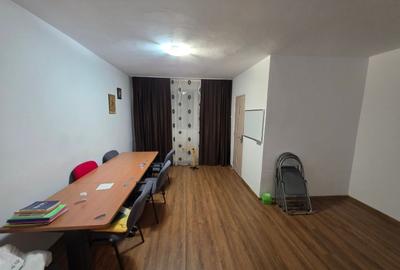 Jean Steriadi, 10 minute metrou 1 Decembrie 1918, stradal, scoala 82, - 4