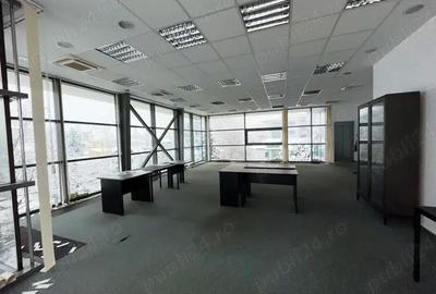 Casă cu 6 camere cu Teren 644 Mp în Băneasa - 2