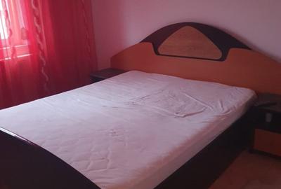 Apartament cu 3 camere decomandat în Călărași - 8