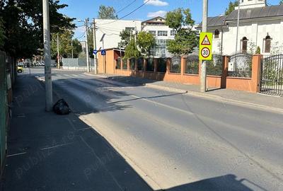 Spațiu comercial, de 15 mp, în Central - 1