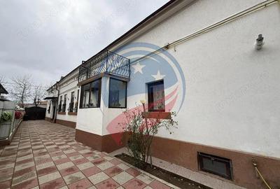 Casă cu Canalizare în Ultracentral