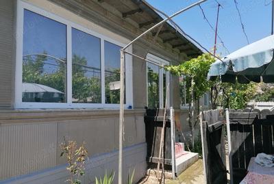 Casă cu 3 camere cu Teren 1558 Mp în Jurilovca - 7