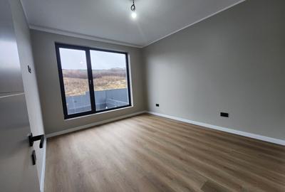 Casă individuală cu 4 camere cu Canalizare în Miroslava - 10