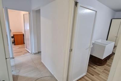 Apartament cu 3 camere decomandat în 6 Vânători - 3